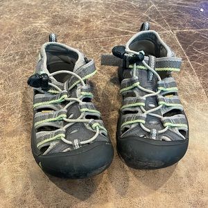 Keen kids sandals size 12